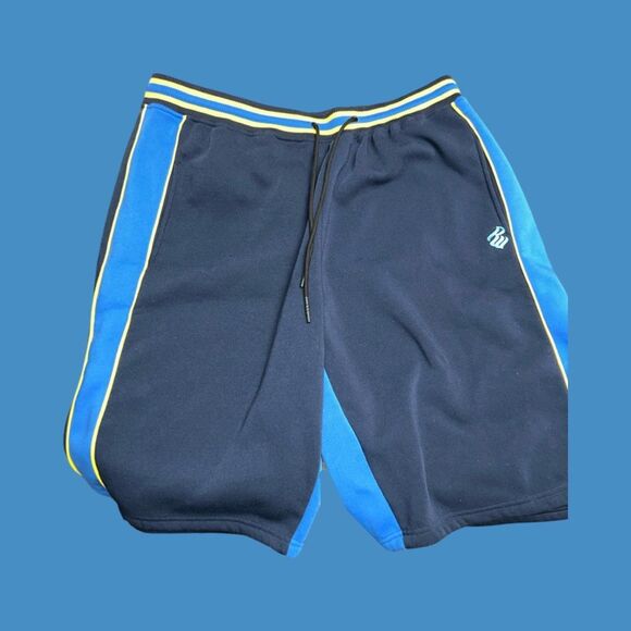 Men’s Big & Tall Rocawear Fleece Shorts Size 4X - Picture 2 of 6